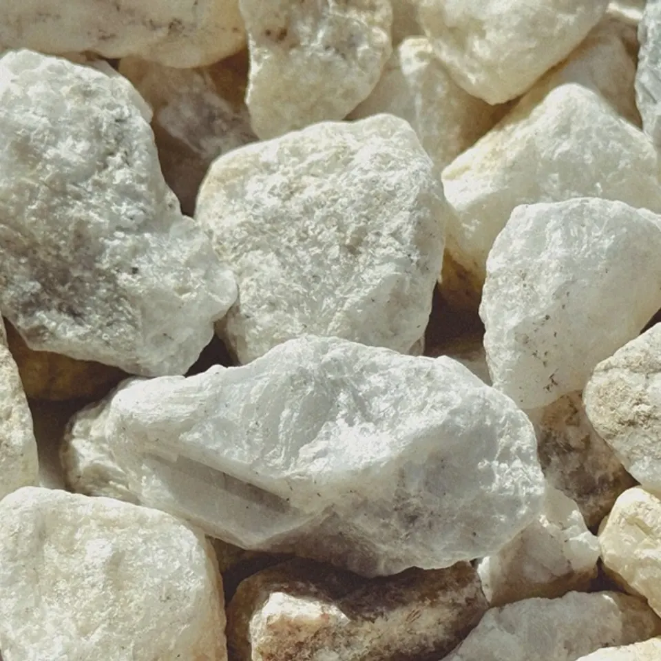 3/4 White Marble